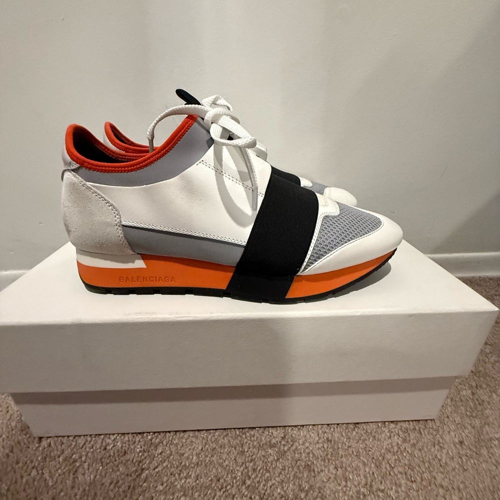 Balenciaga Women’s White and Orange Sneakers - Picture 4 of 8